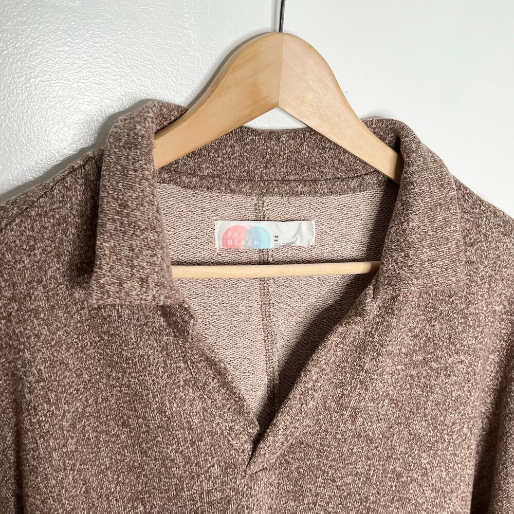 Free People Beach Long Sleeve Cropped Pullover Sweatshirt Womens M Brown V Neck - Picture 5 of 10
